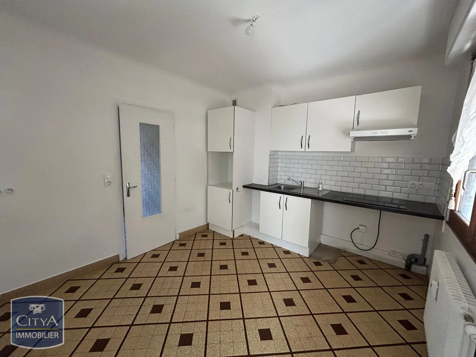 Photo 2 Appartement 4 pièces 75.34m²