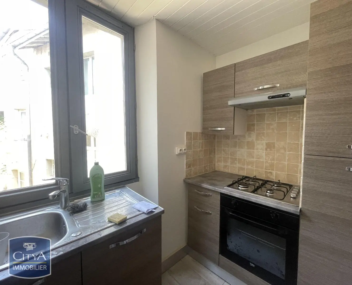 Photo 1 Appartement 1 pièce 19.58m²