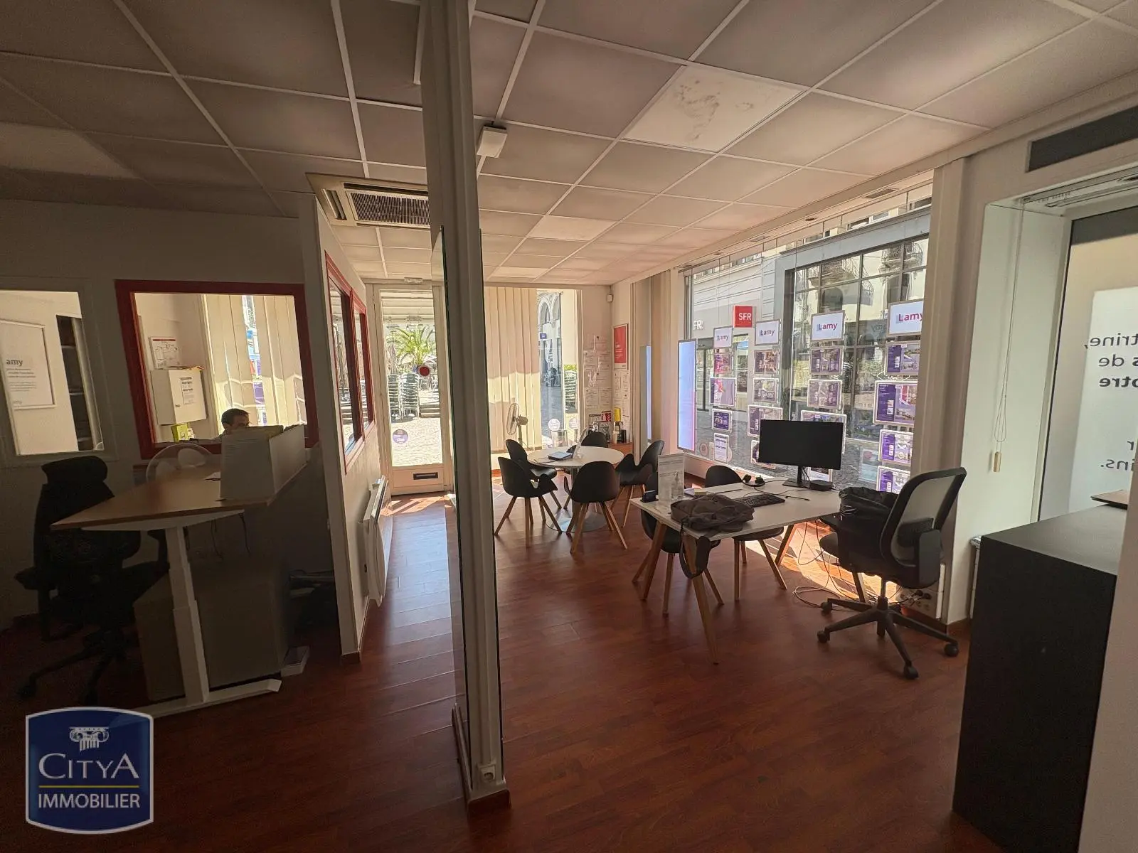 Photo 2 Local Commercial 86m²