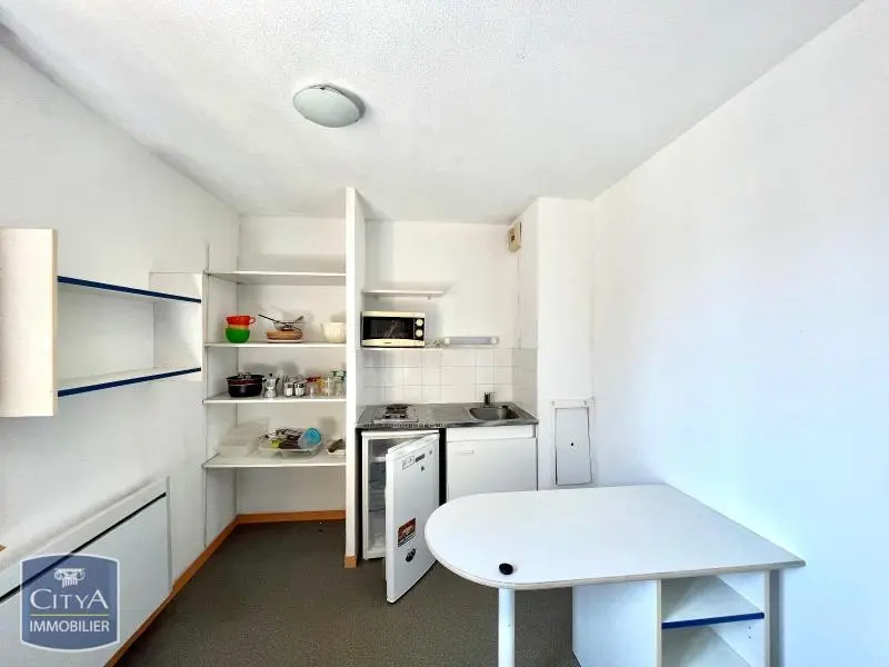 Photo 1 Appartement 1 pièce 22m²