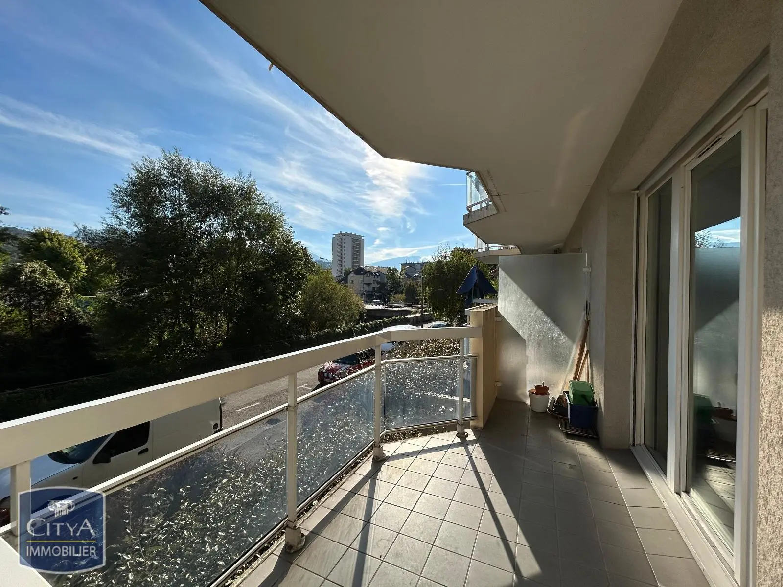 Photo 1 Appartement 1 pièce 35m²