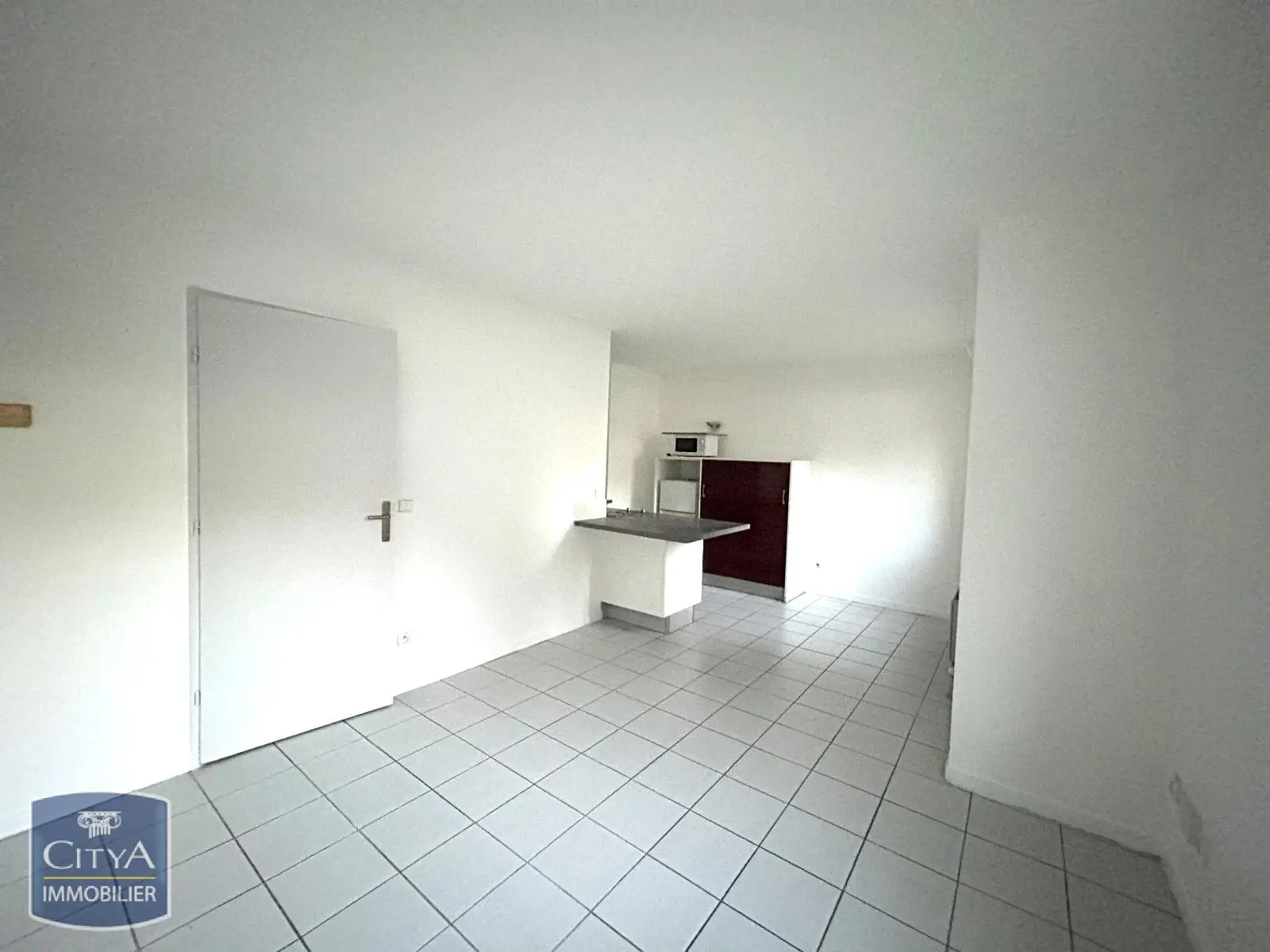 Photo 5 Appartement 1 pièce 27.81m²