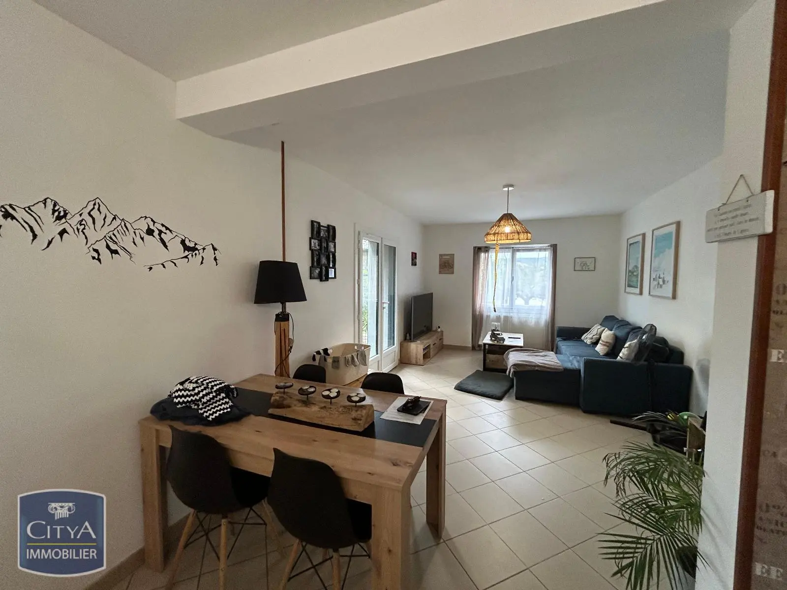 Photo 1 Maison 4 pièces 98m²