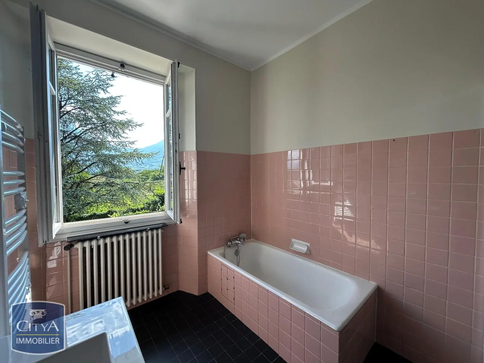 Photo 24 Appartement 4 pièces 137.05m²