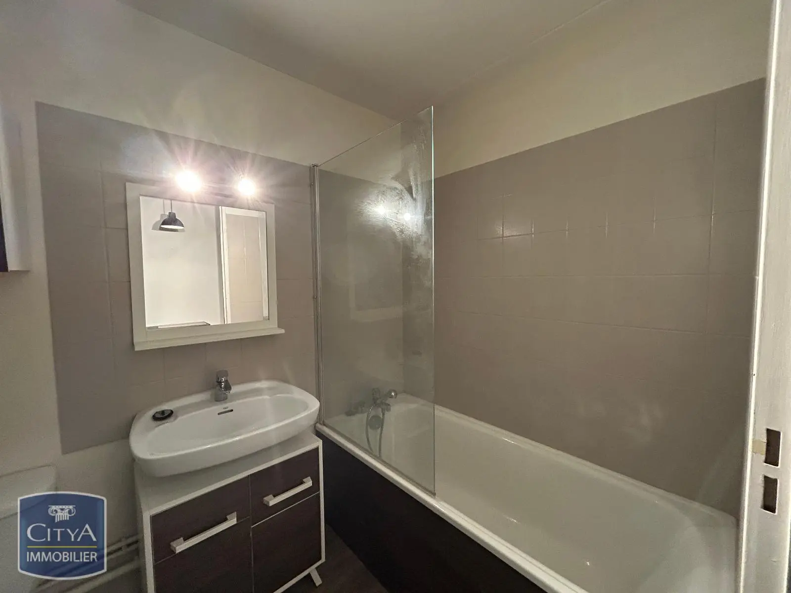 Photo 7 Appartement 1 pièce 28.1m²