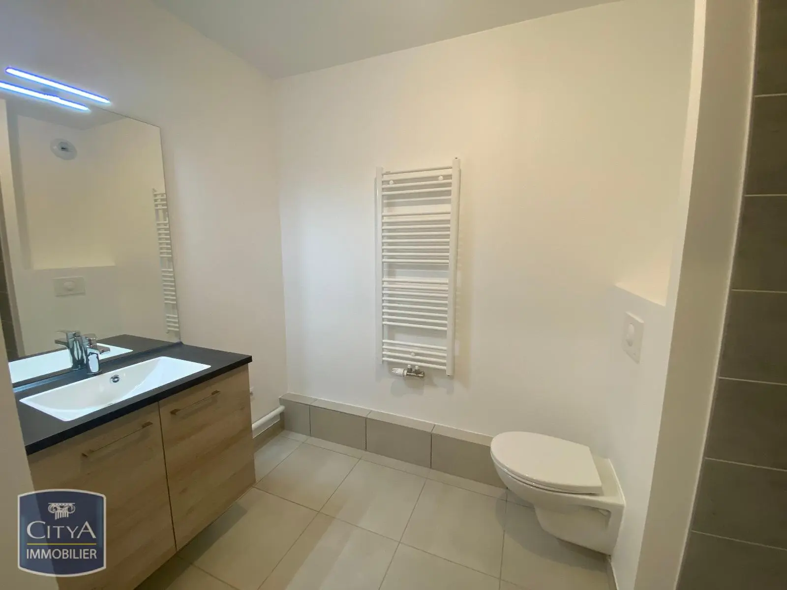 Photo 5 Appartement 2 pièces 45.83m²