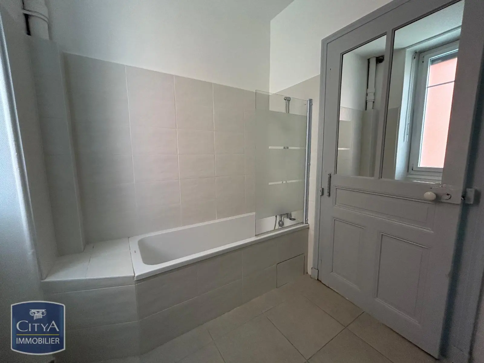 Photo 11 Appartement 5 pièces 129.51m²