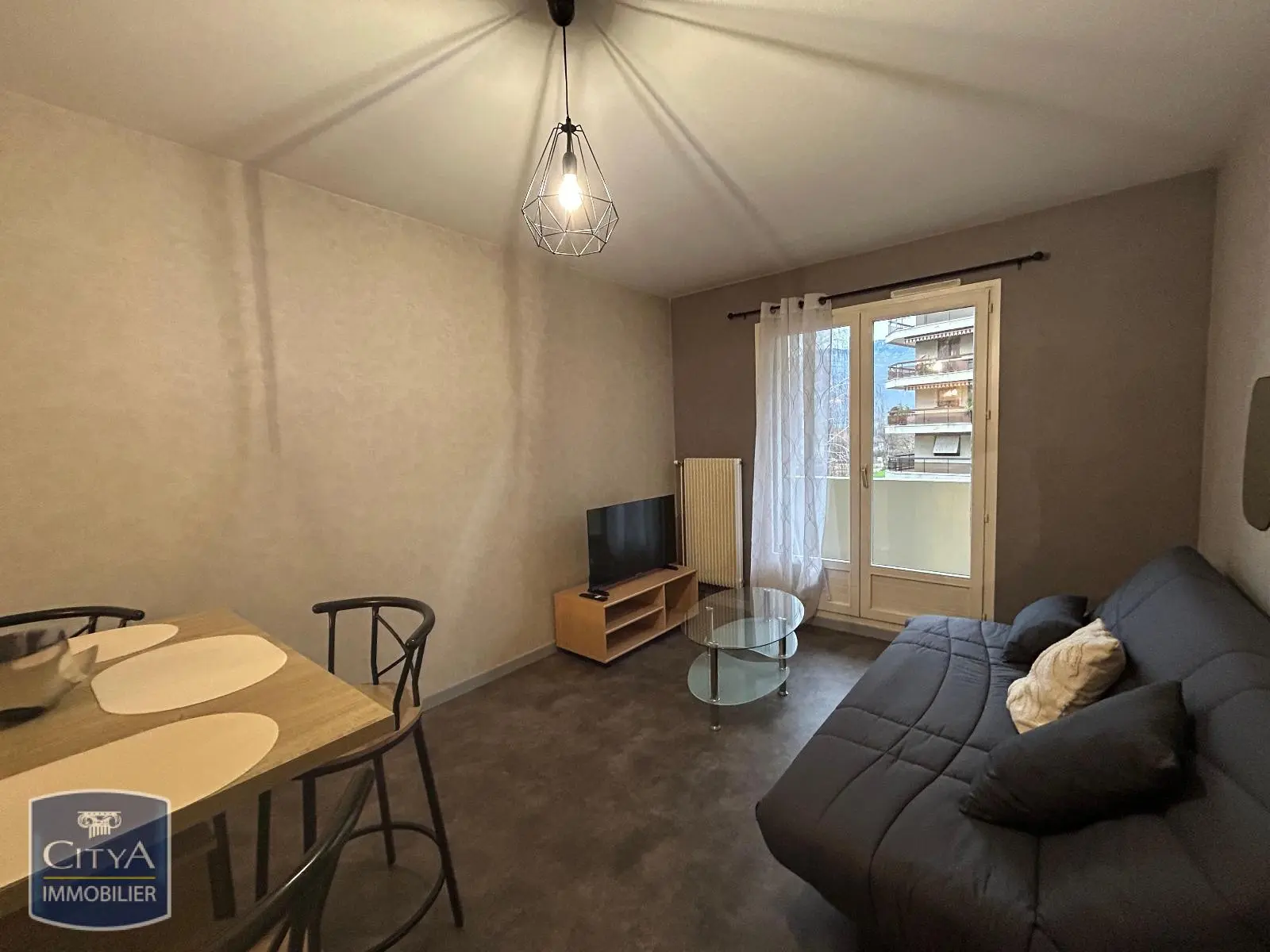 Photo 1 Appartement 2 pièces 37.38m²