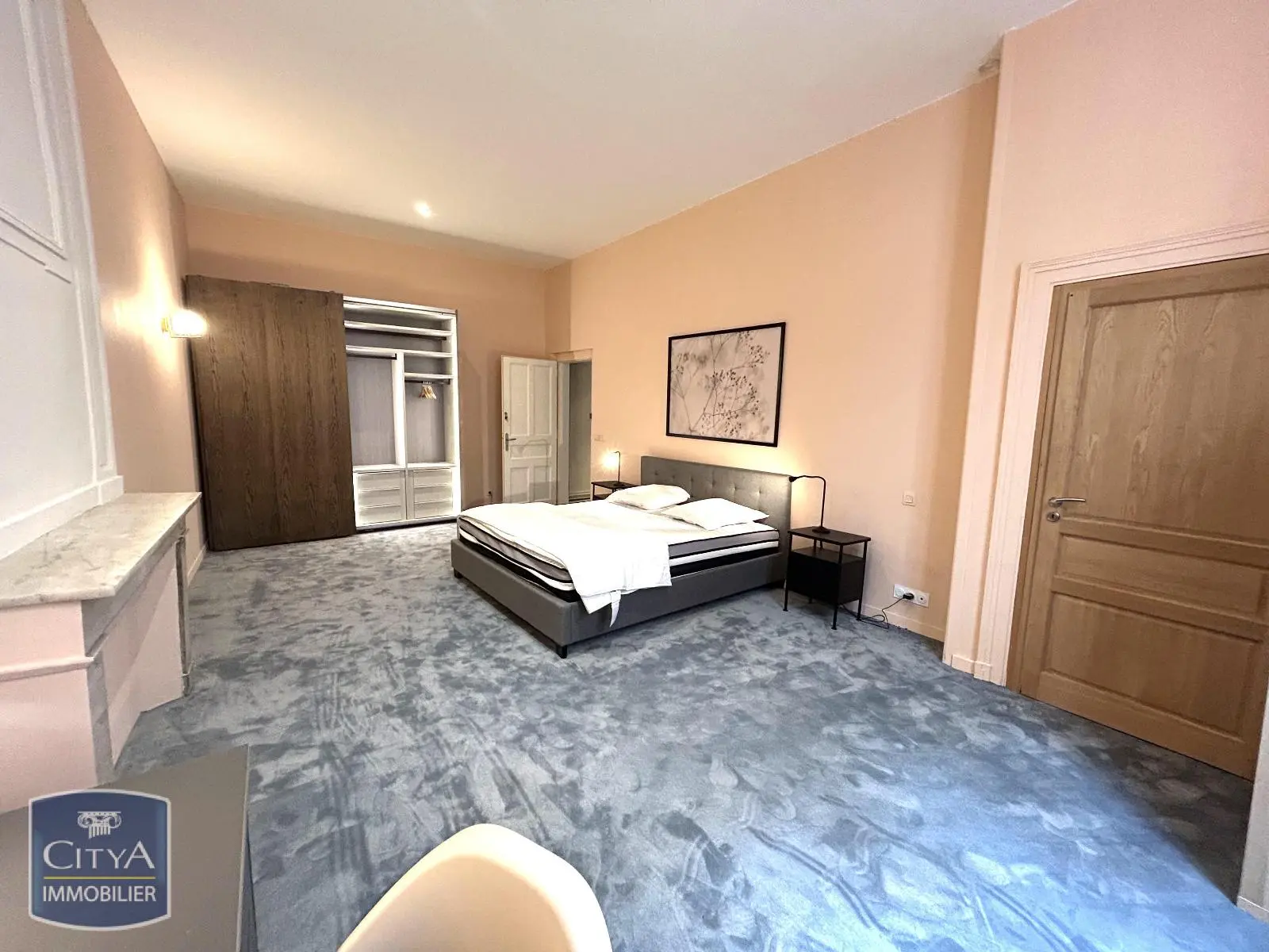 Photo 1 Appartement 1 pièce 29m²