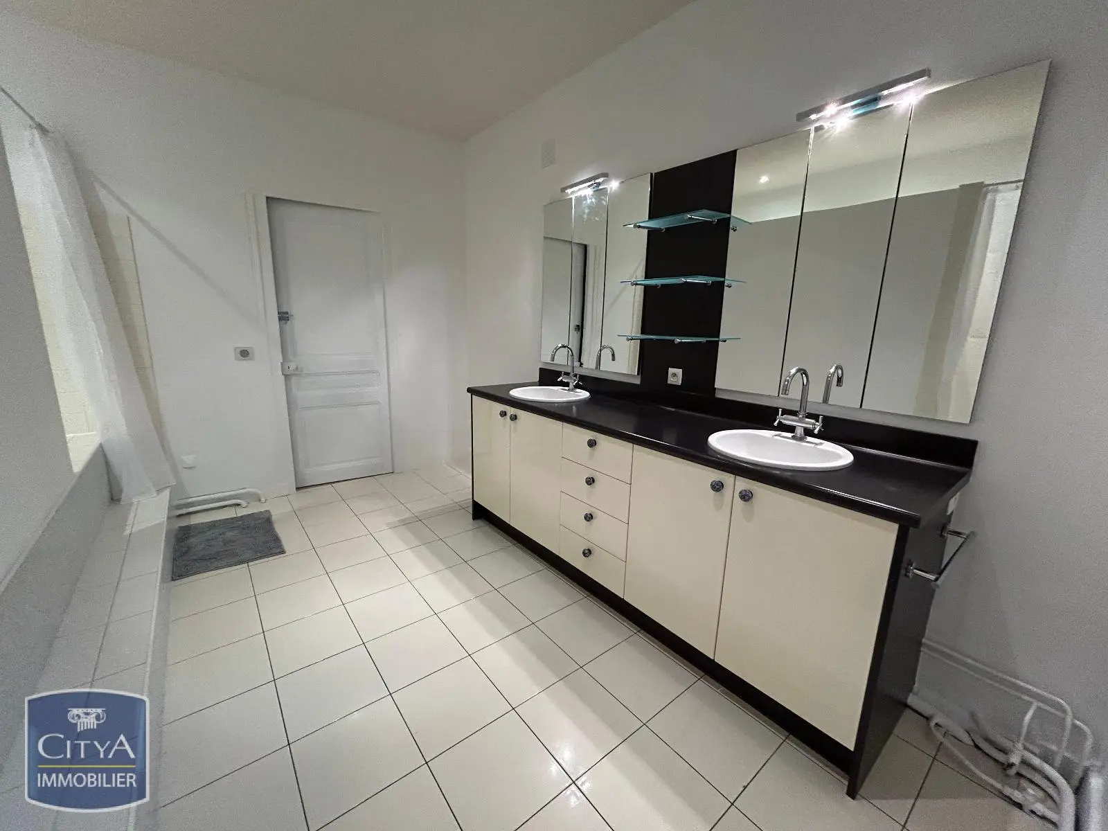 Photo 12 Appartement 1 pièce 18m²