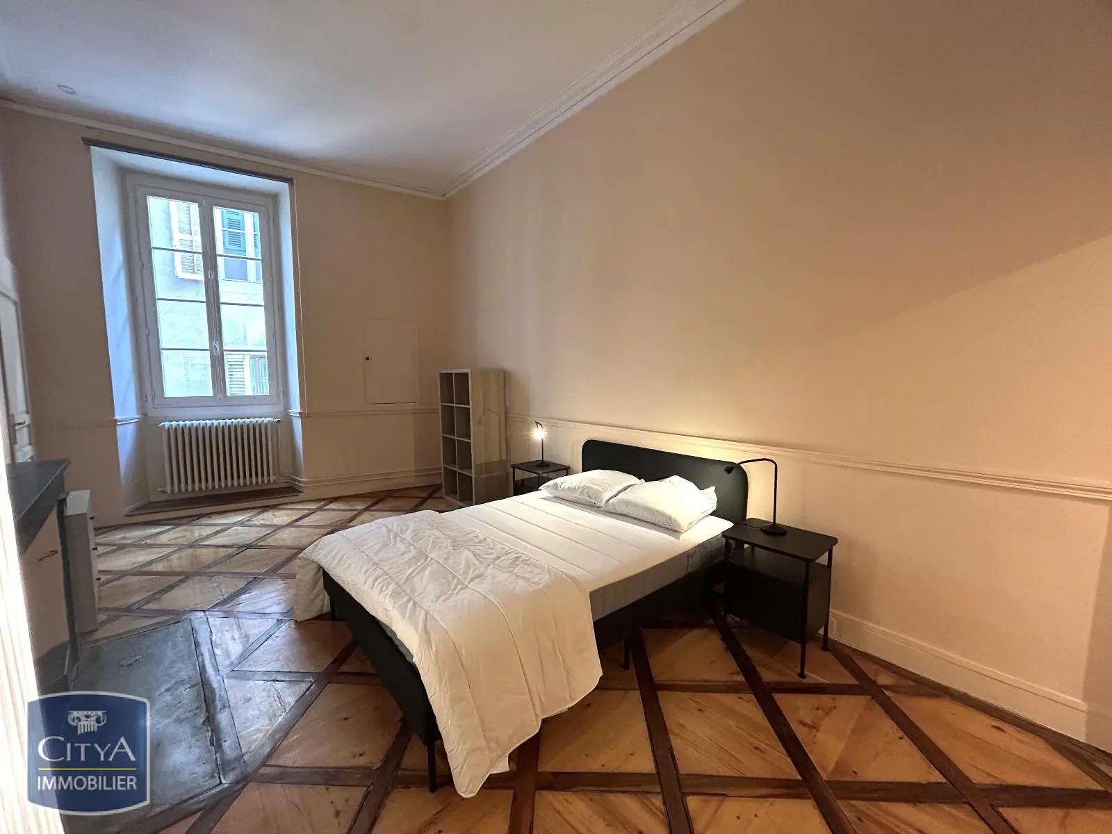 Photo 2 Appartement 1 pièce 24m²