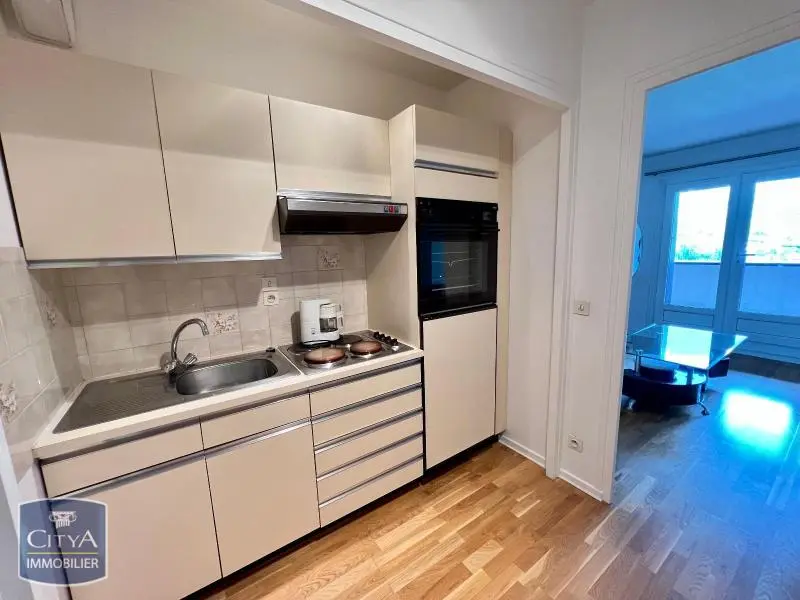 Photo 5 Appartement 1 pièce 29.8m²
