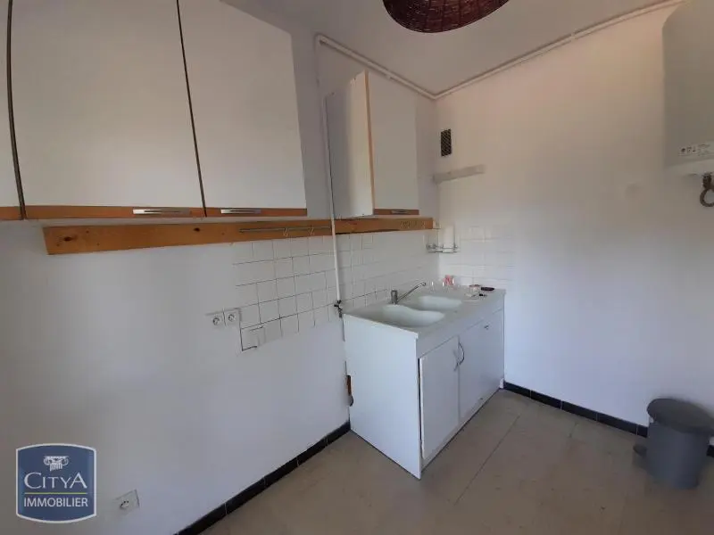 Photo 3 Appartement 1 pièce 28.45m²