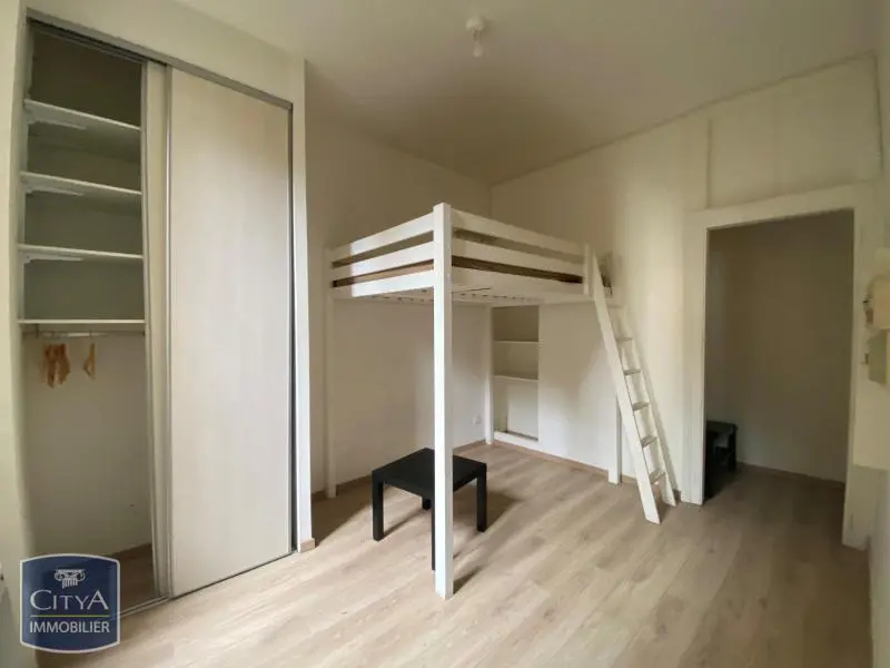 Photo 1 Appartement 1 pièce 22.29m²