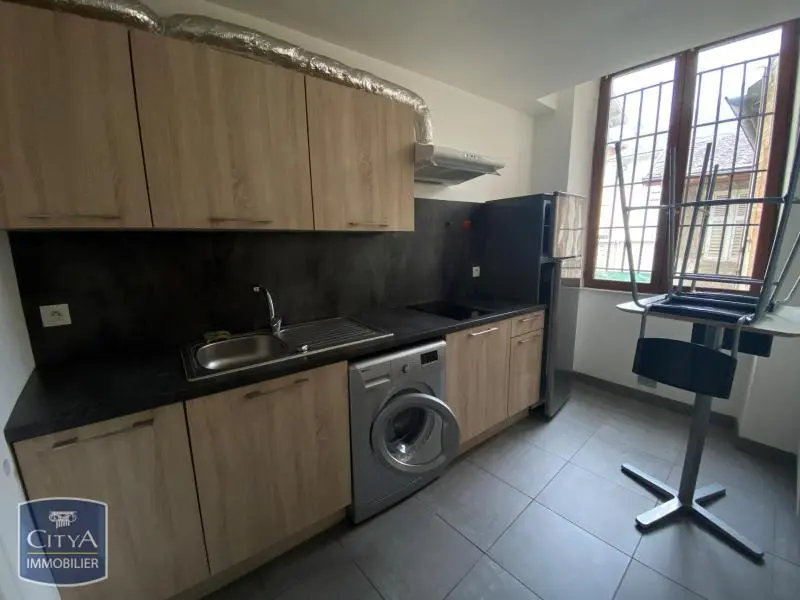 Photo 3 Appartement 1 pièce 22.29m²