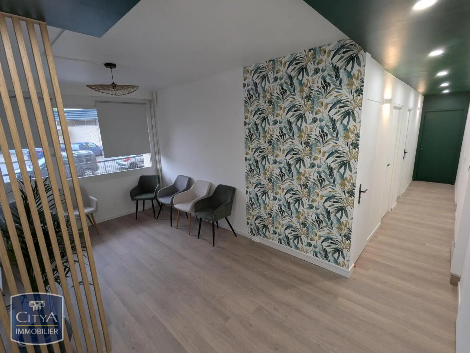 Photo 2 Local Professionnel 10.53m²
