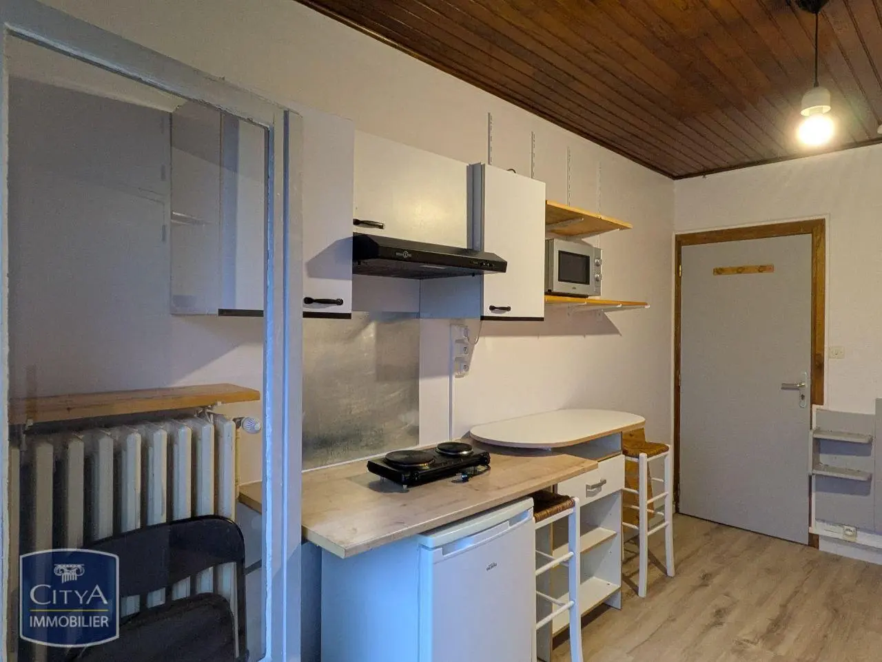 Photo 2 Appartement 1 pièce 10.67m²