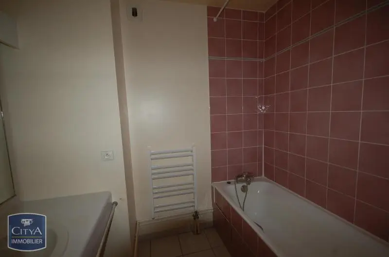 Photo 4 Appartement 1 pièce 27.81m²