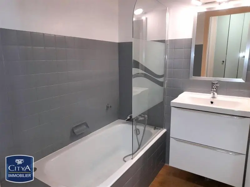 Photo 4 Appartement 1 pièce 32.92m²