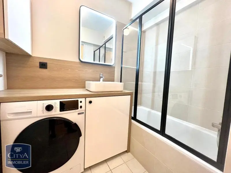 Photo 7 Appartement 1 pièce 30.06m²