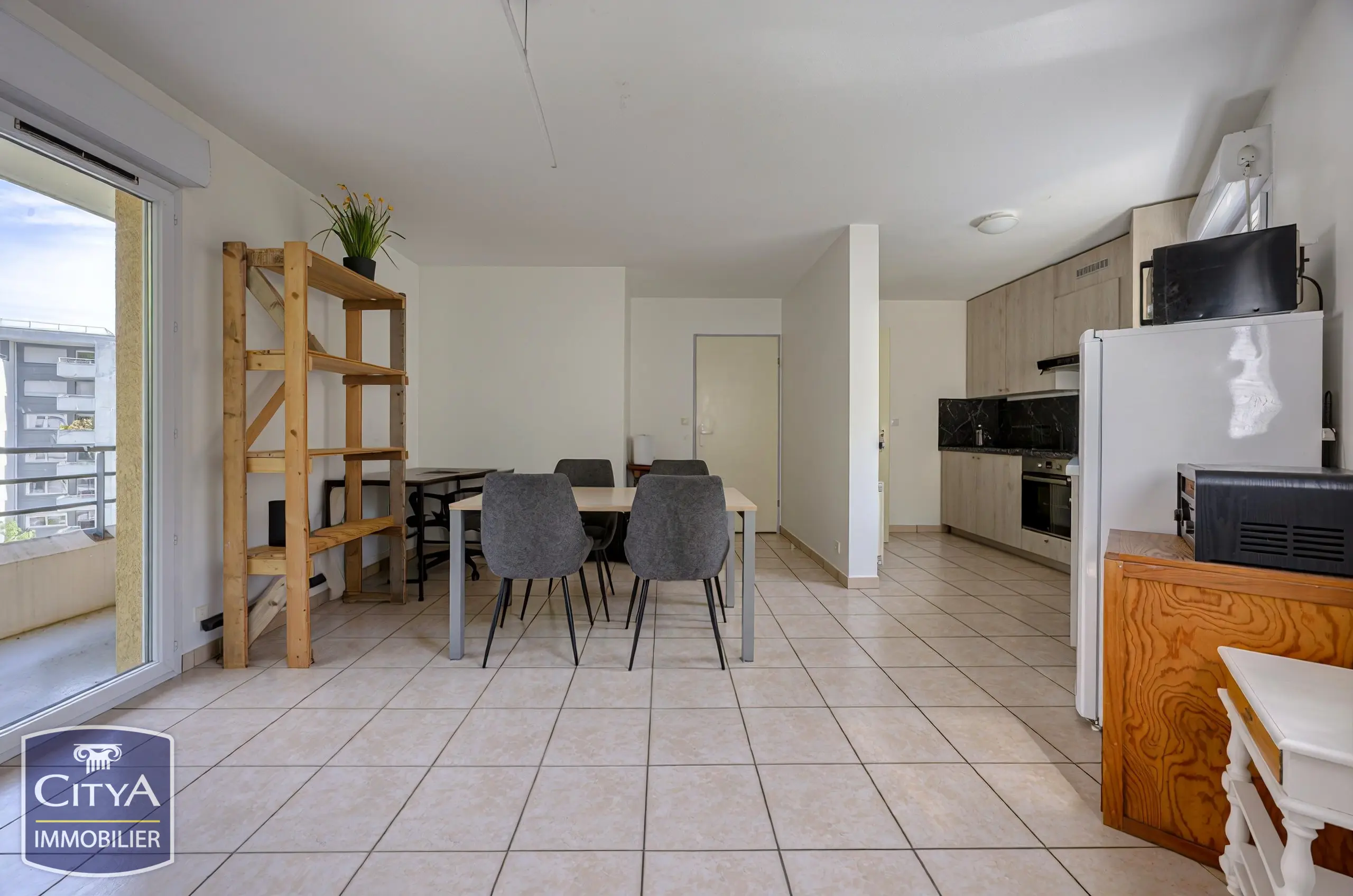 Photo 3 Appartement 2 pièces 49.77m²