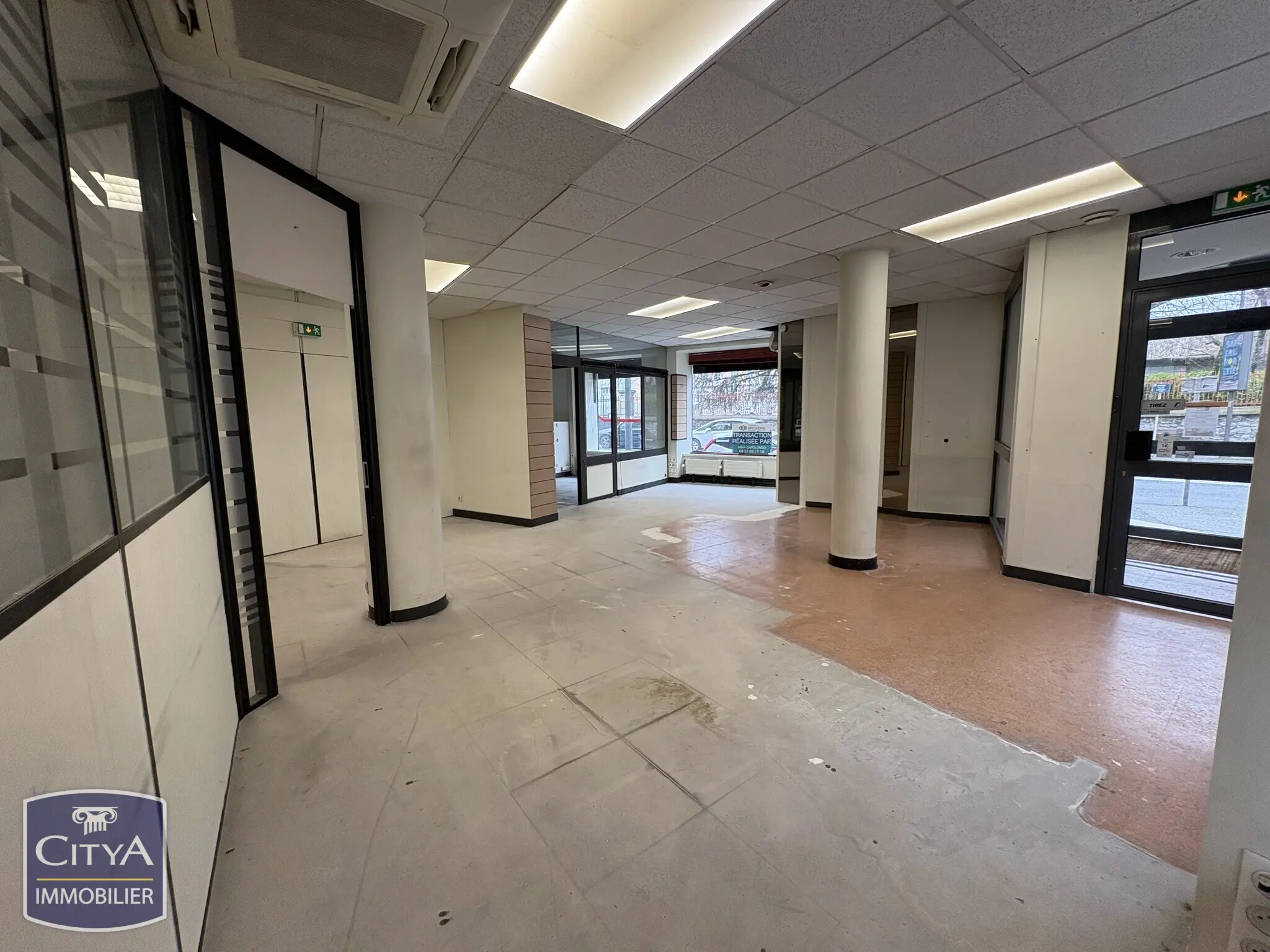 Photo 1 local commercial Chambéry