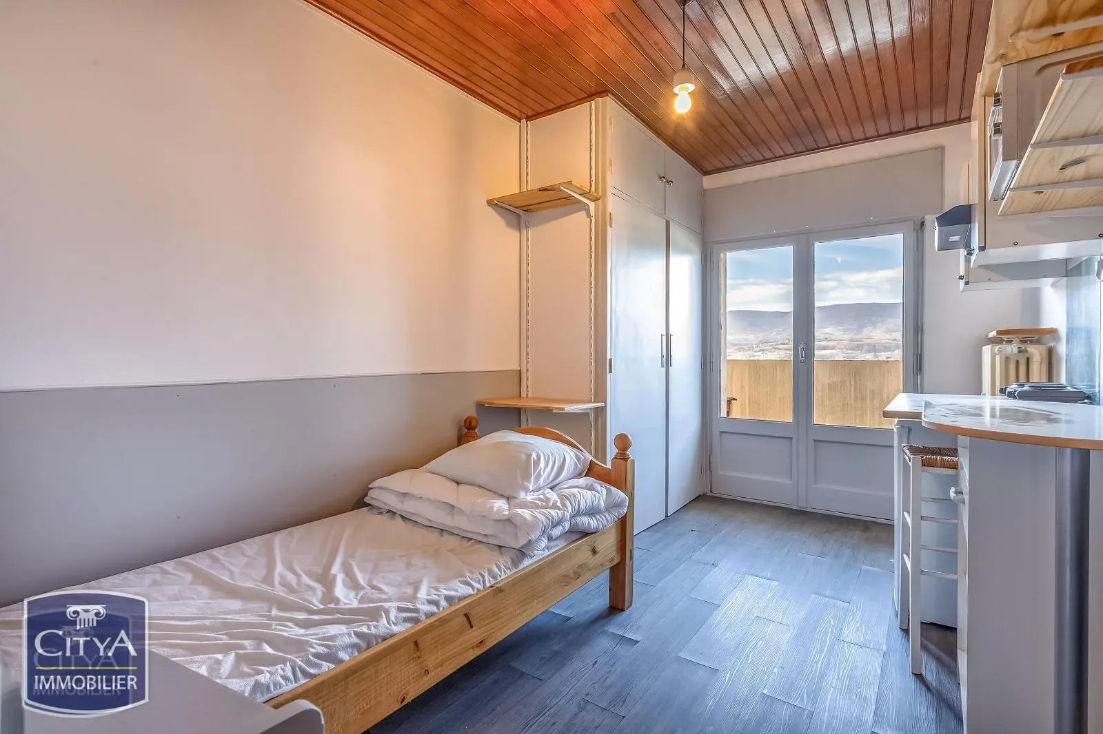 Photo 1 Appartement 1 pièce 10.54m²