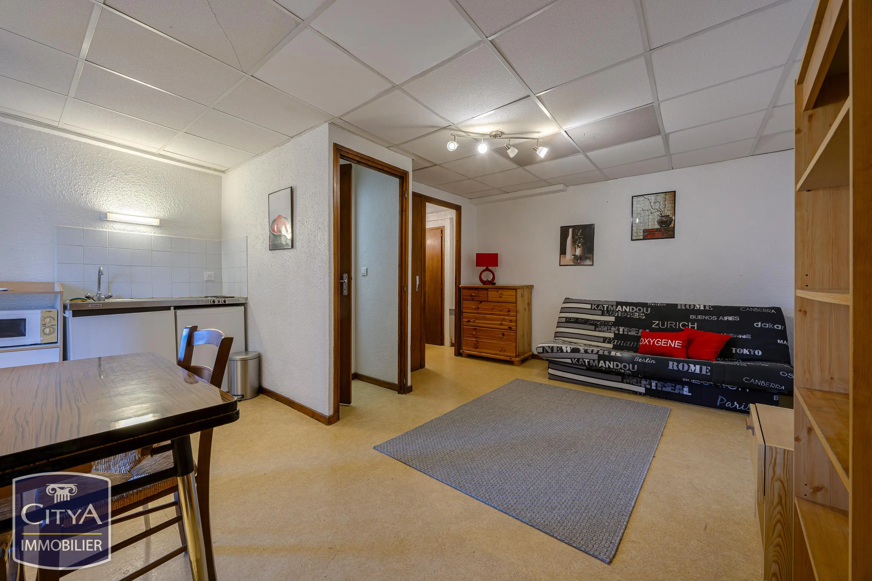 Photo 1 Appartement 1 pièce 24.5m²