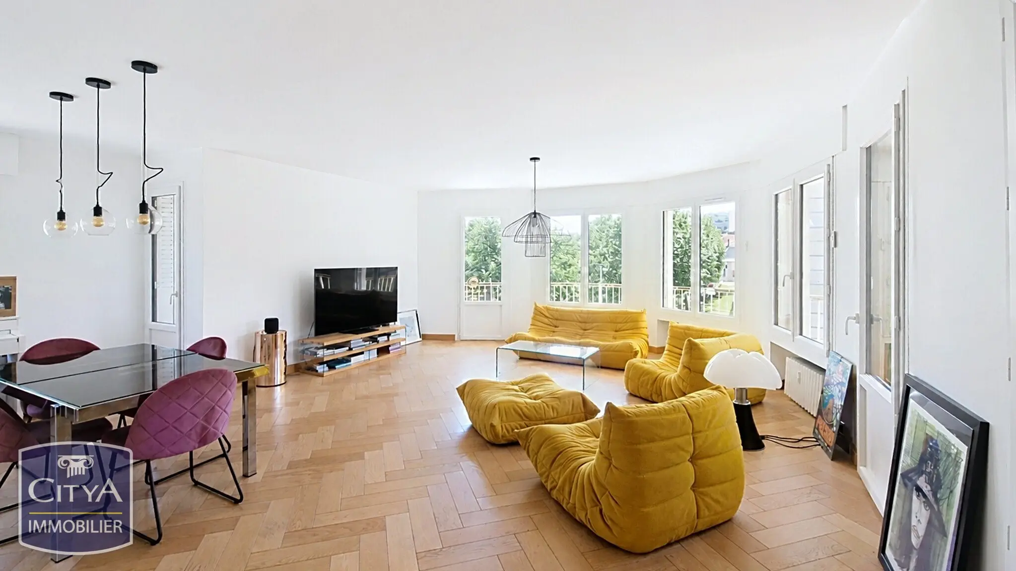 Photo 1 Appartement 5 pièces 120.6m²