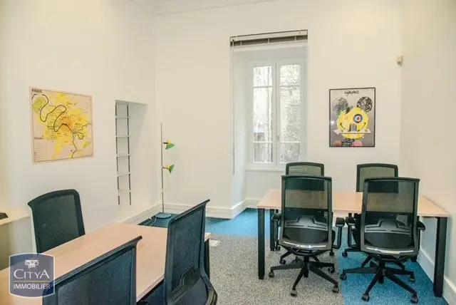 Photo 10 Fonds De Commerce 290m²