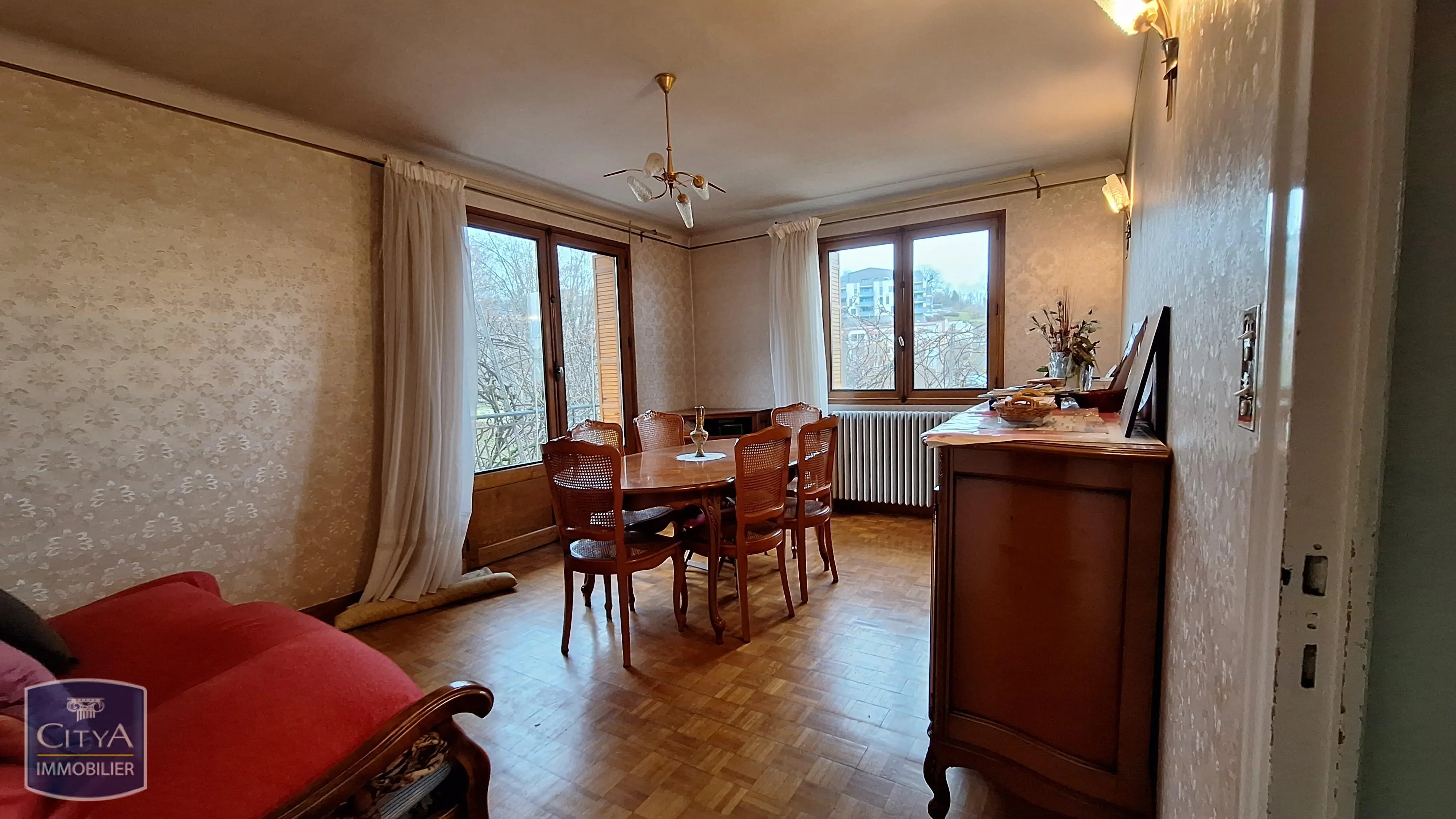 Photo 2 Maison 6 pièces 130m²