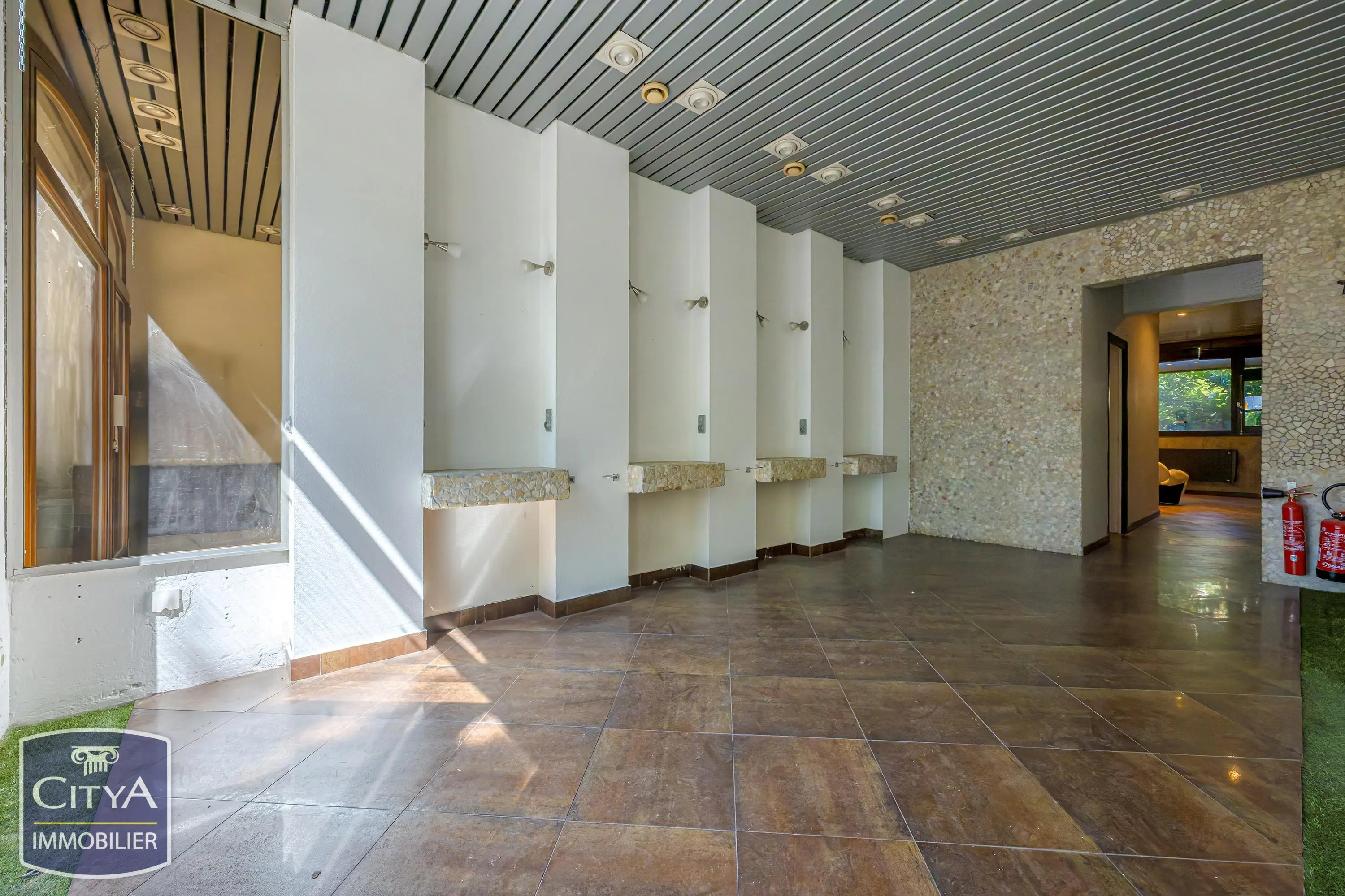 Photo 2 Local Commercial 45m²