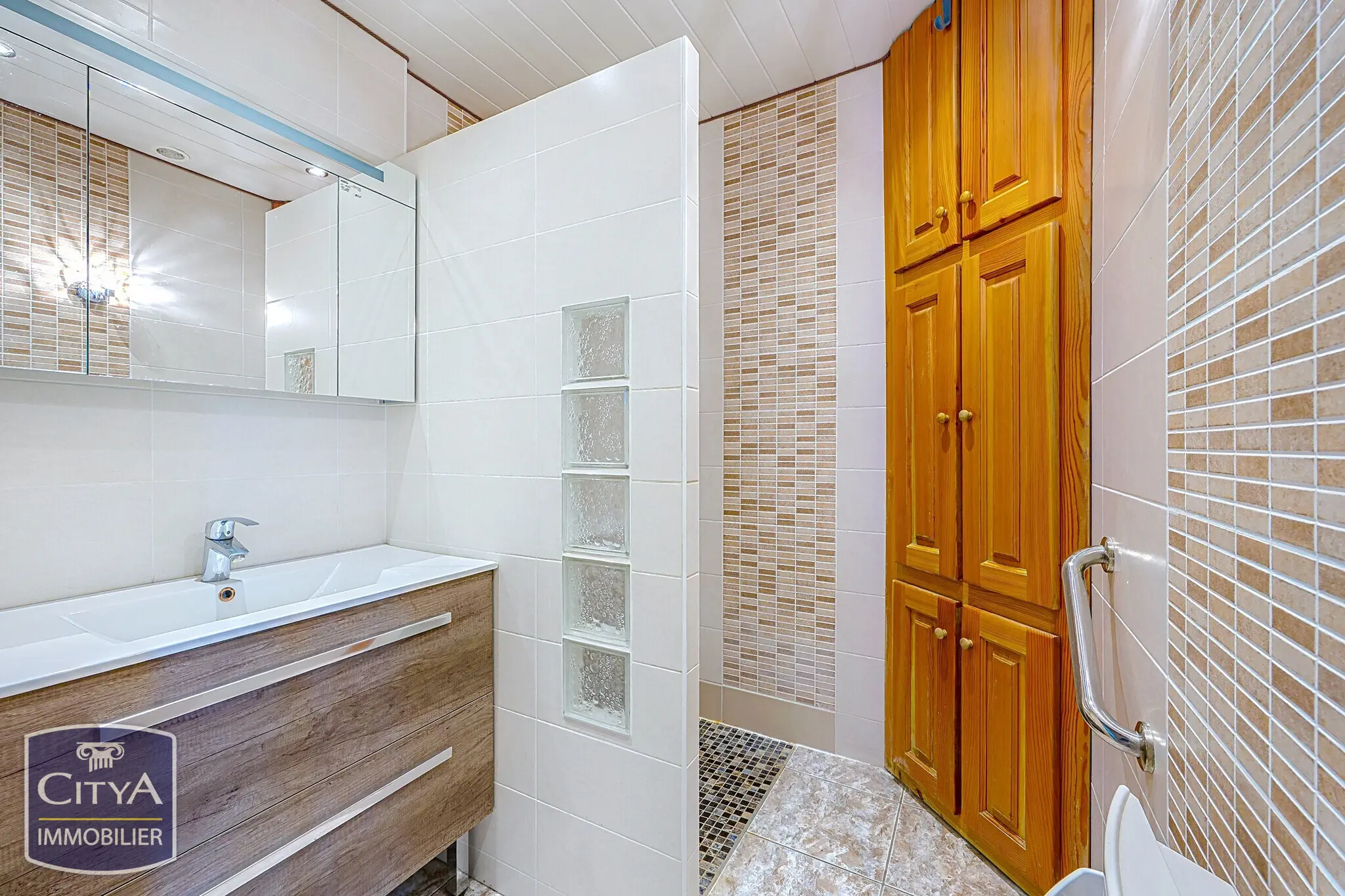 Photo 10 Appartement 4 pièces 64m²