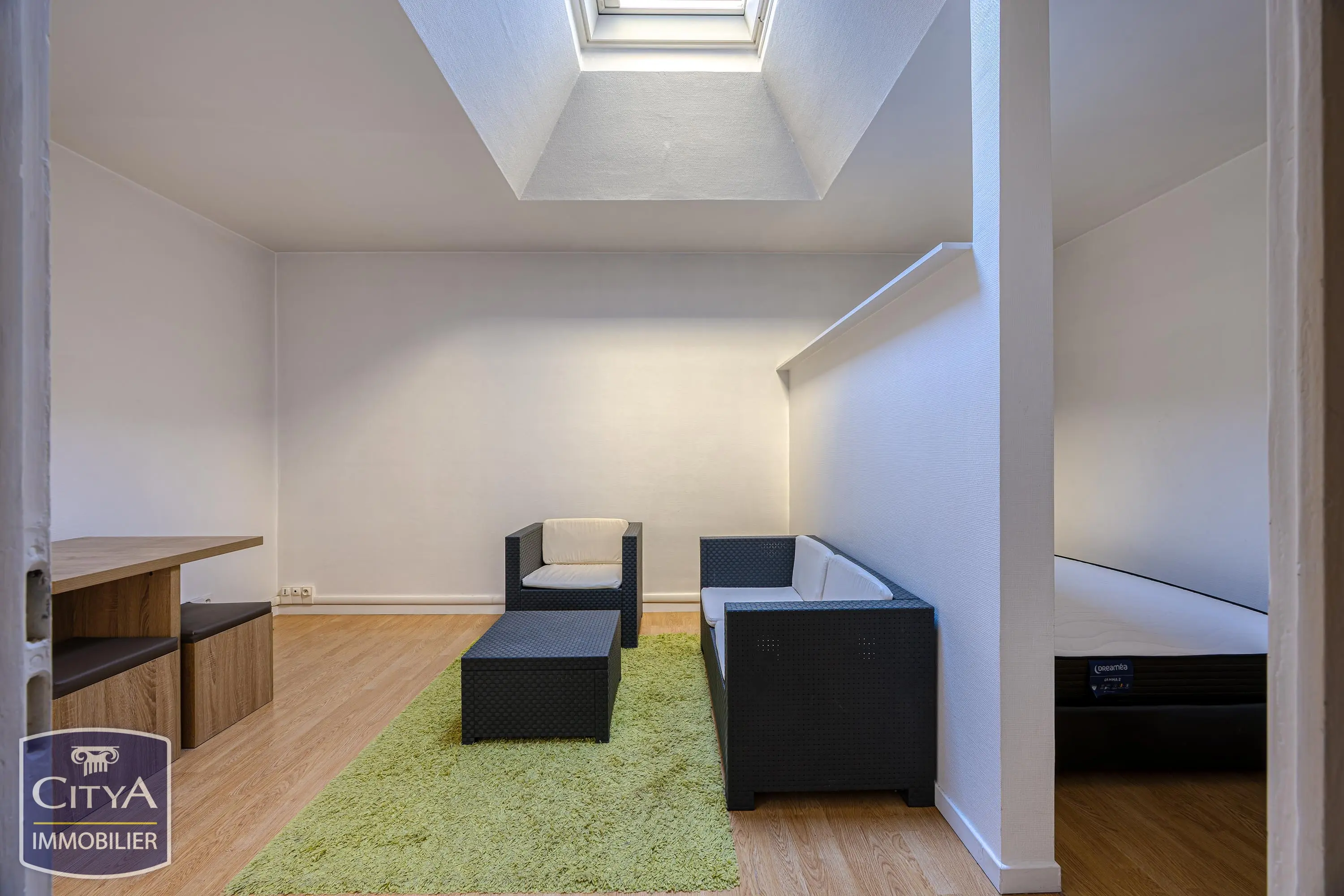 Photo 2 Appartement 1 pièce 25.24m²