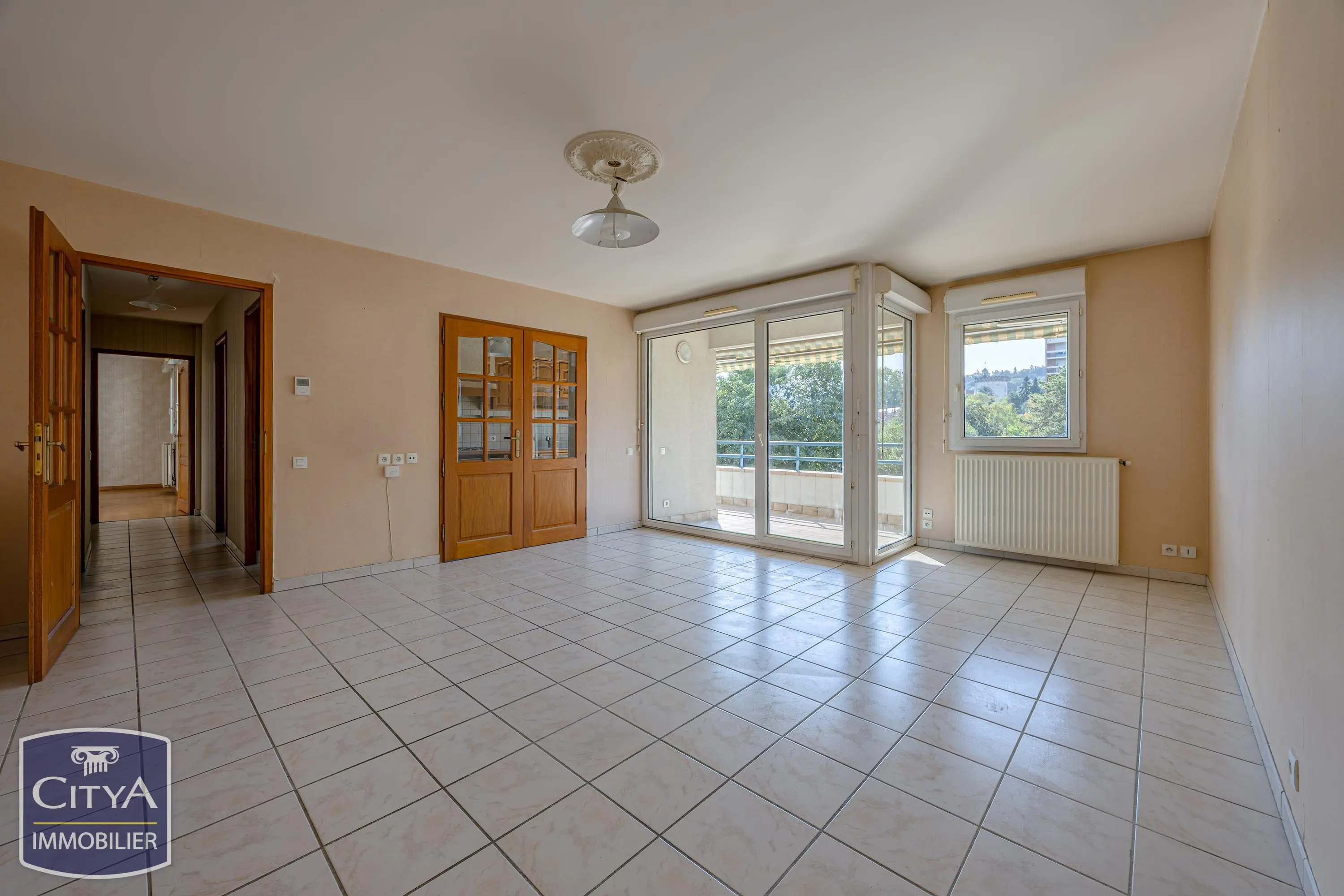 Photo 1 Appartement 3 pièces 79m²
