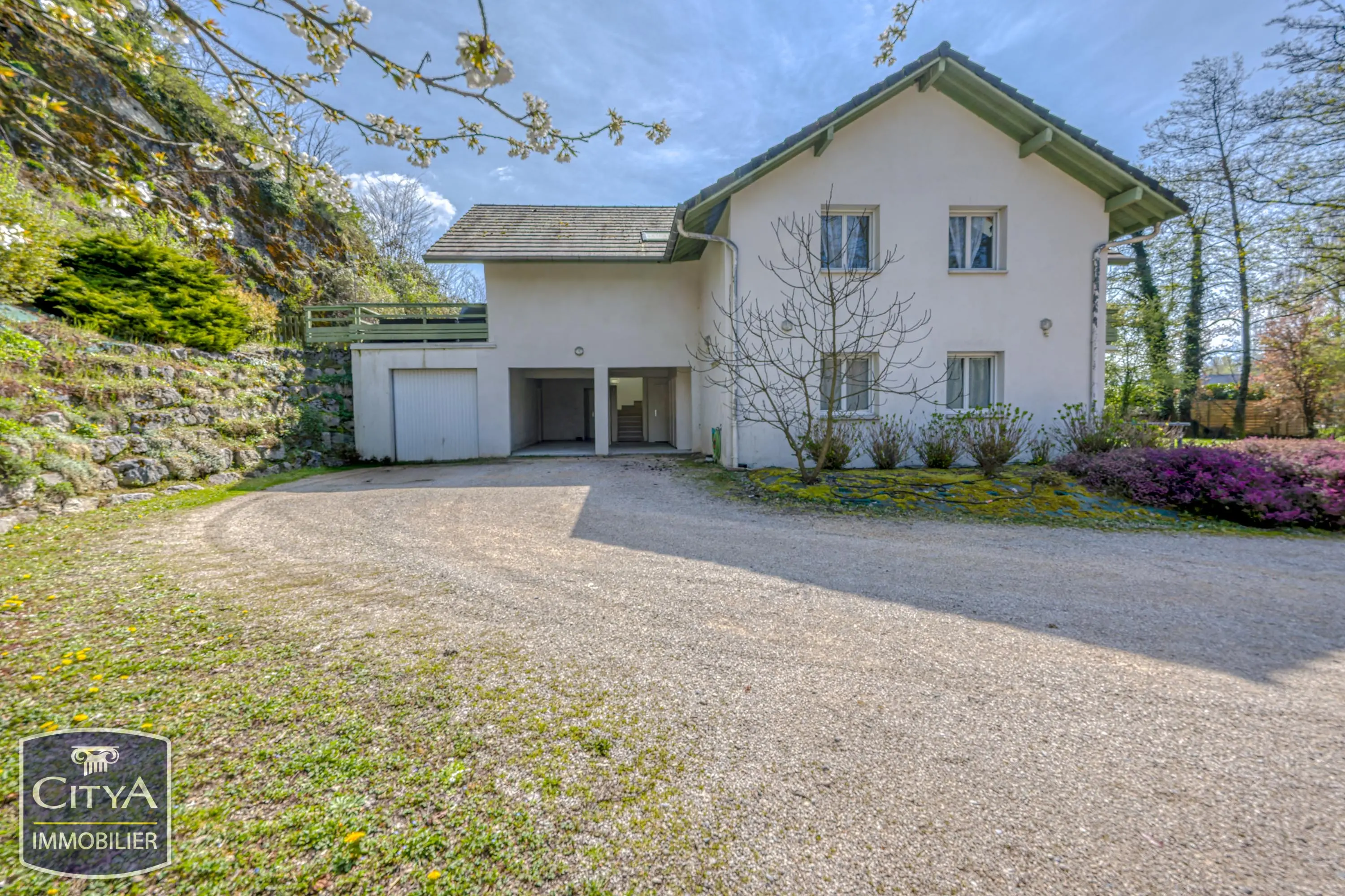 Photo 6 Immeuble 205m²