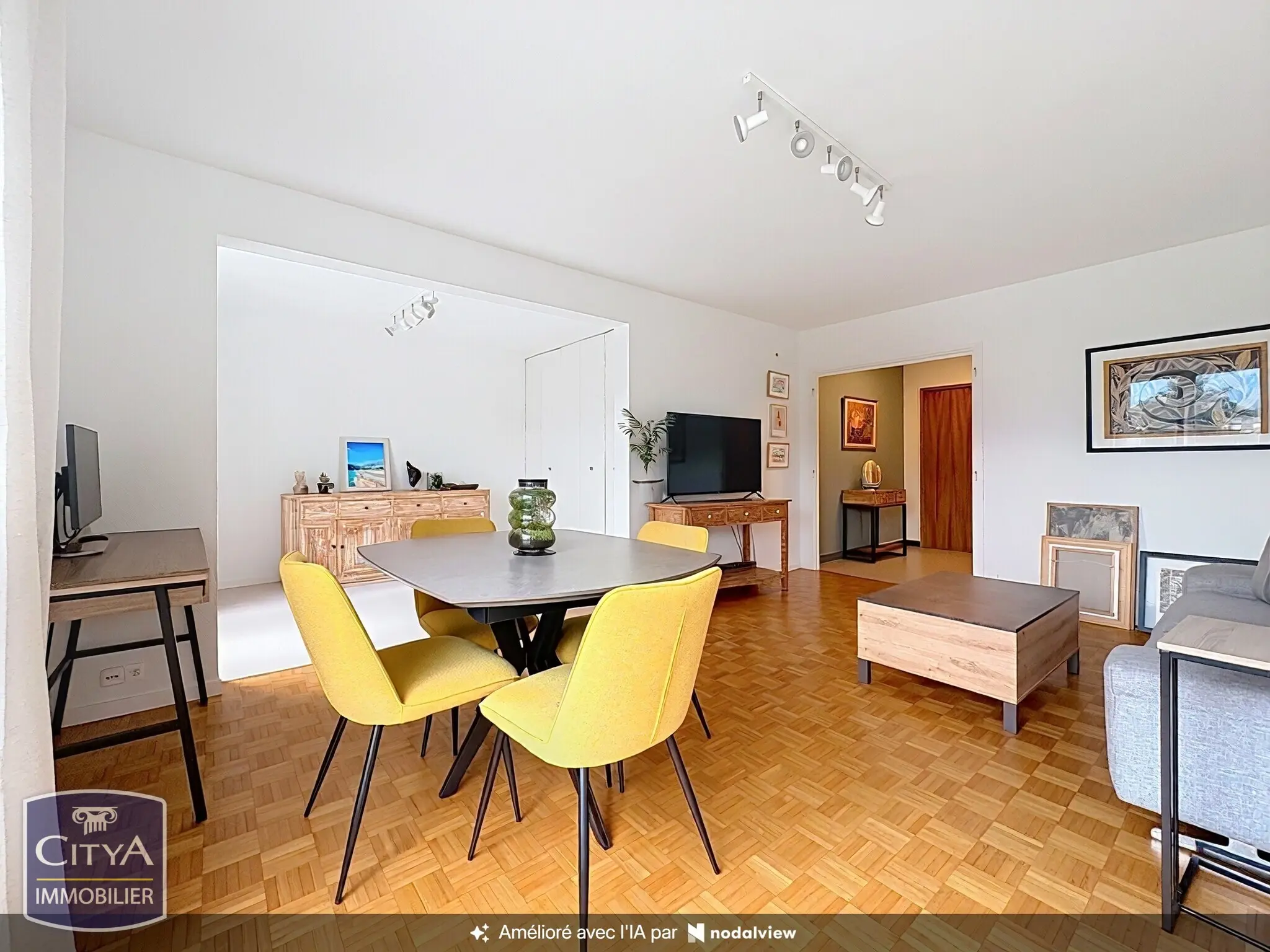 Photo 3 Appartement 4 pièces 90m²