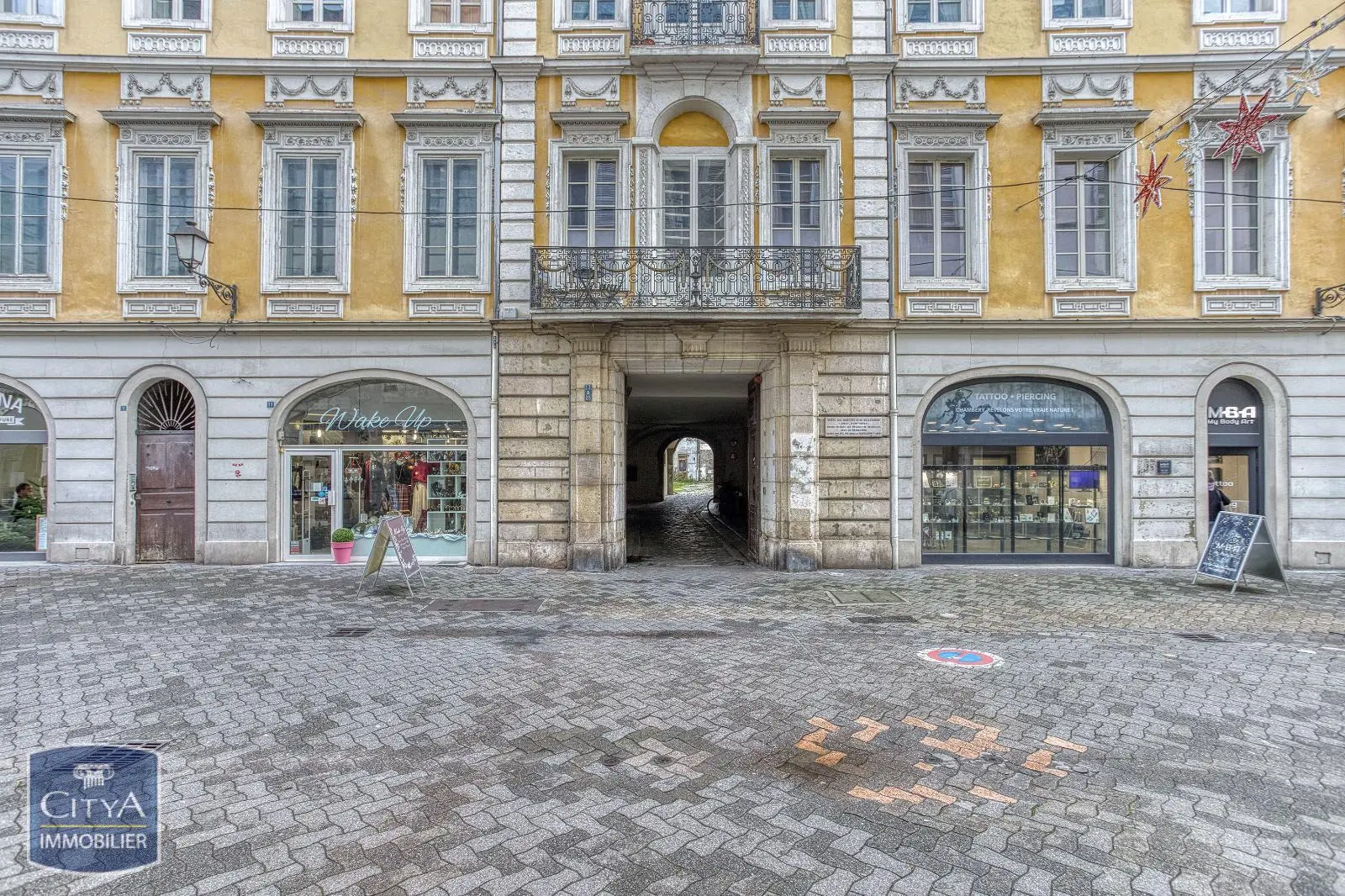 Photo 3 Appartement 7 pièces 219.66m²