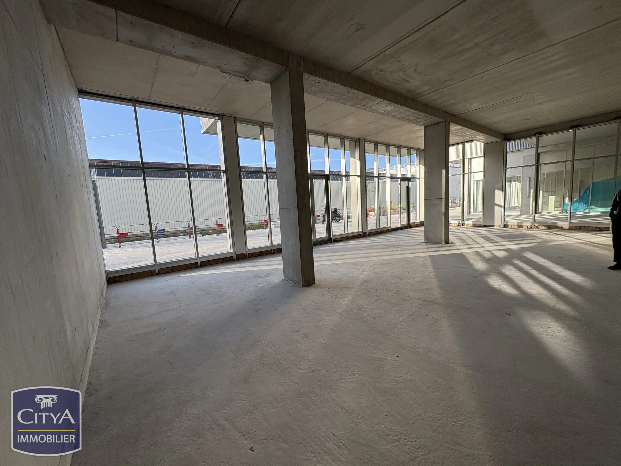 Photo 2 Local Commercial 112m²