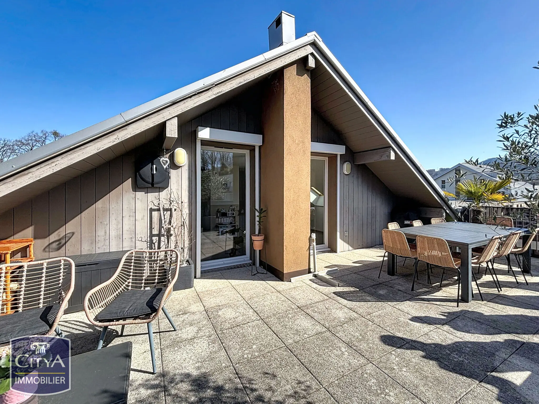 Photo 1 Appartement 4 pièces 93m²