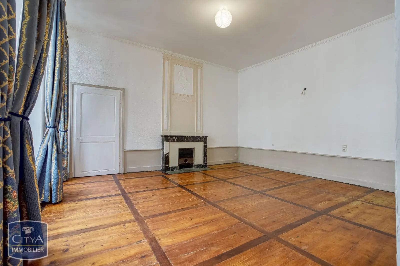 Photo 15 Appartement 7 pièces 219.66m²