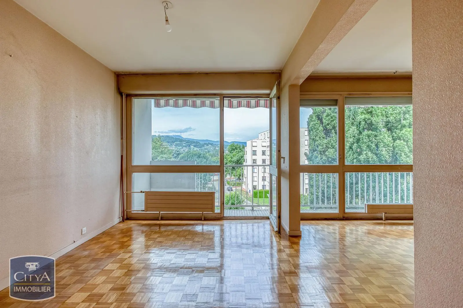 Photo 3 Appartement 4 pièces 80.72m²