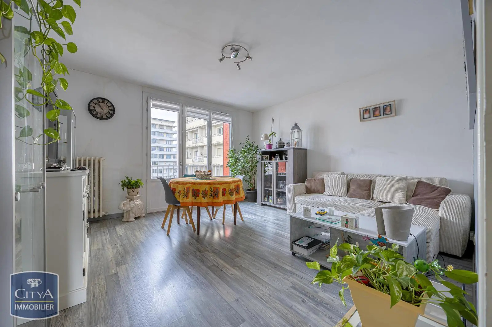 Photo 1 Appartement 4 pièces 81.4m²