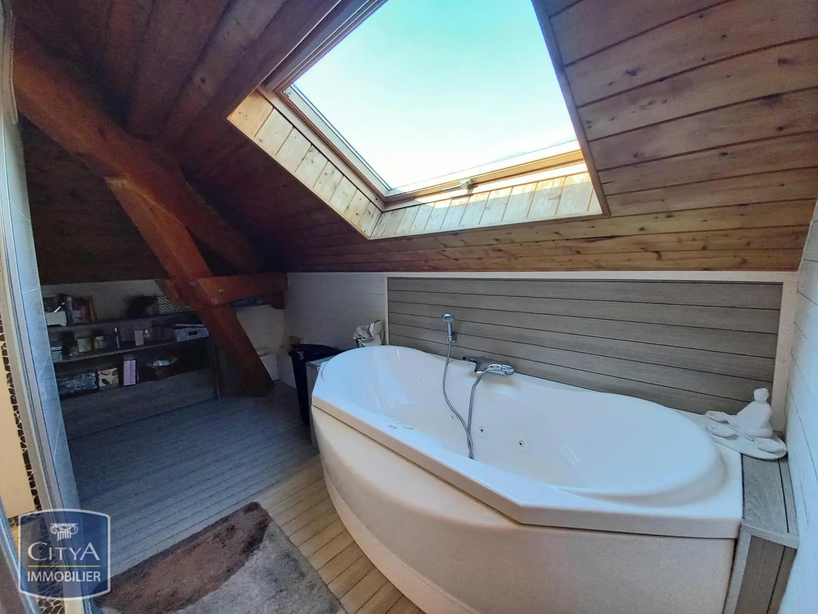 Photo 9 Maison 4 pièces 155m²