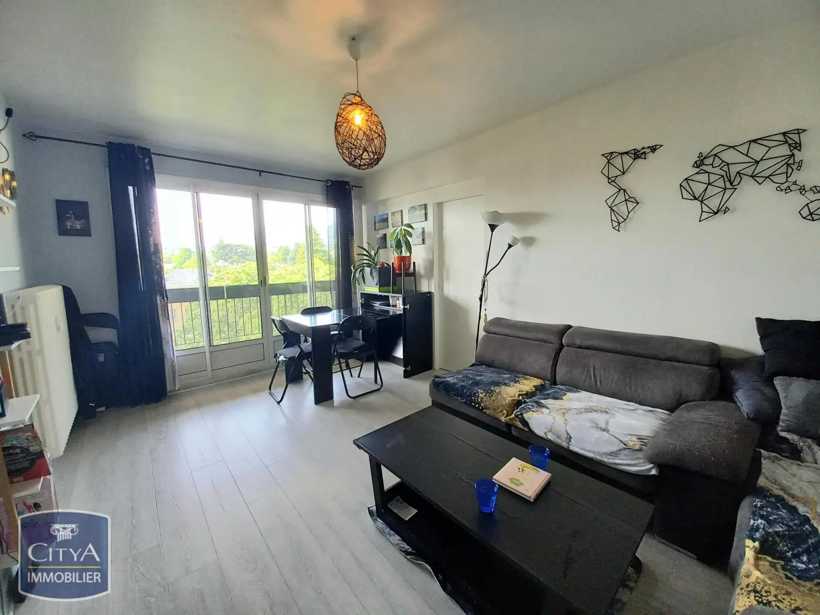 Photo 2 Appartement 4 pièces 75.82m²