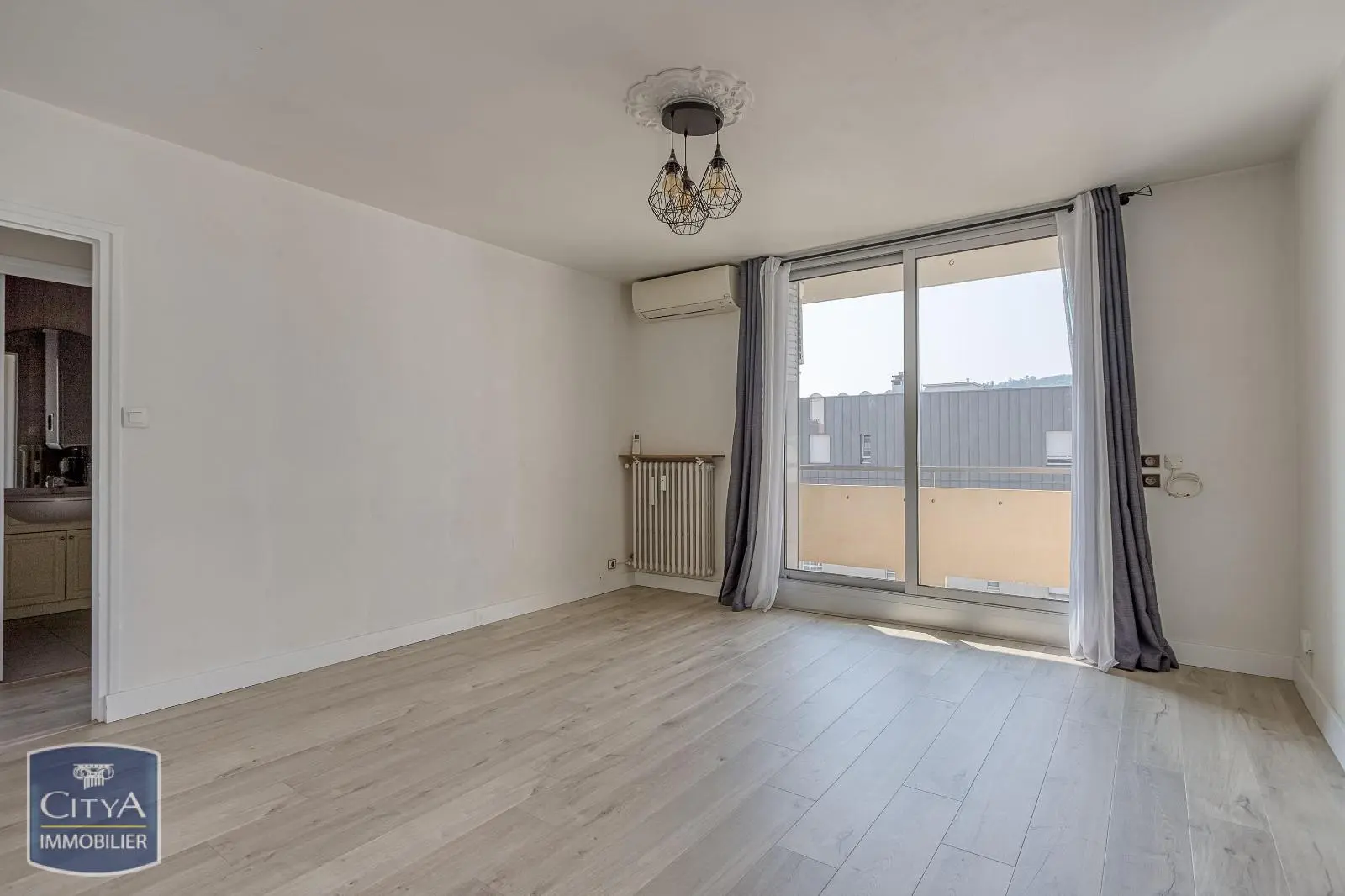 Photo 2 Appartement 3 pièces 55m²