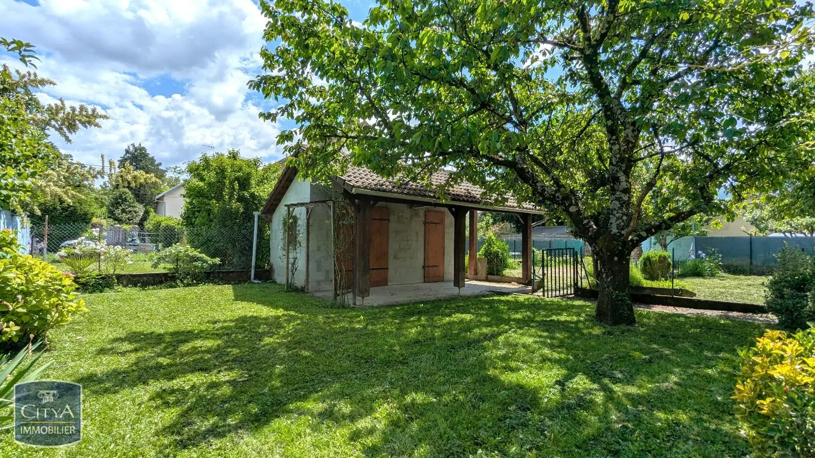 Photo 1 Terrain 336m²