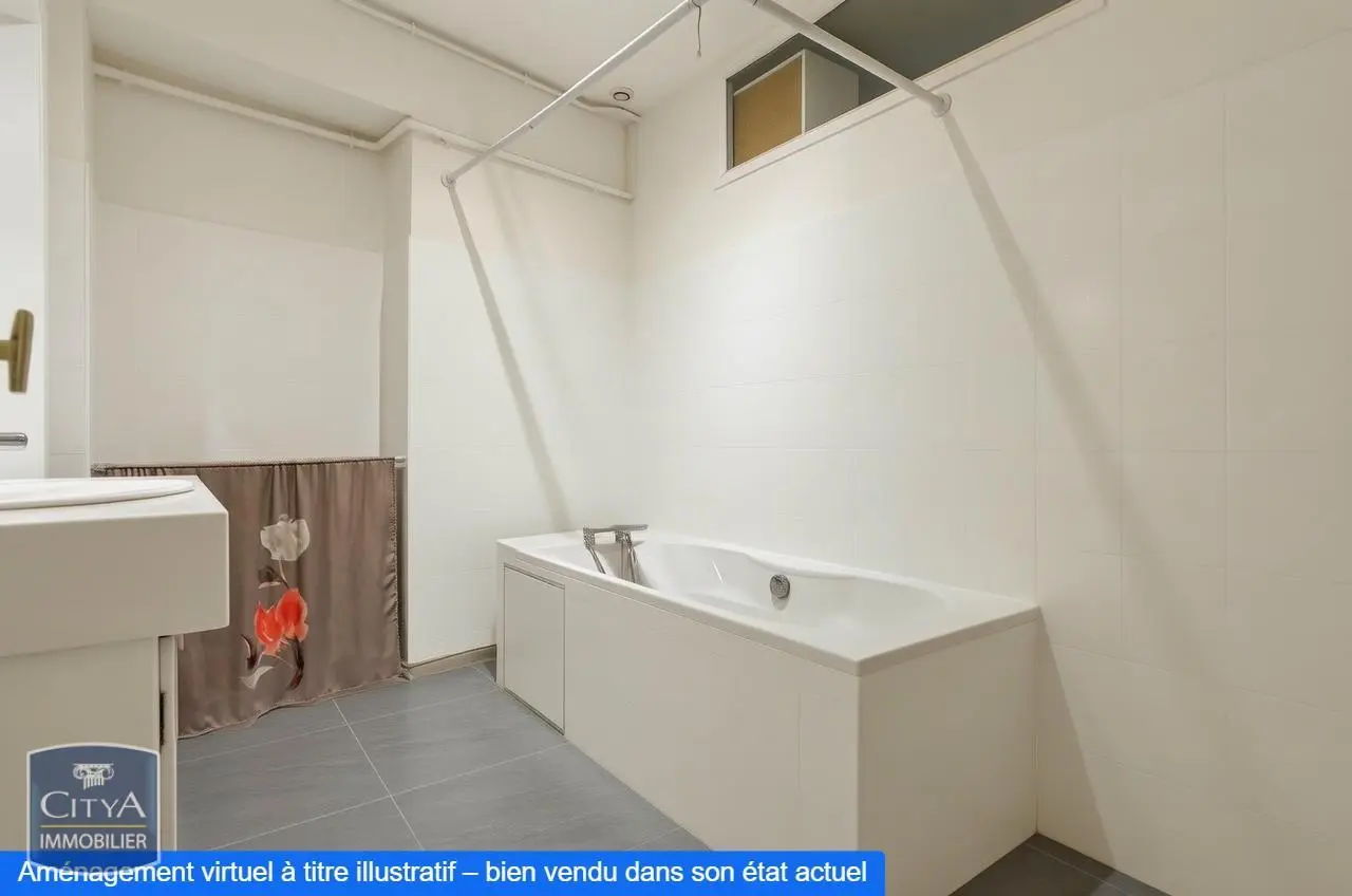 Photo 10 Appartement 7 pièces 219.66m²