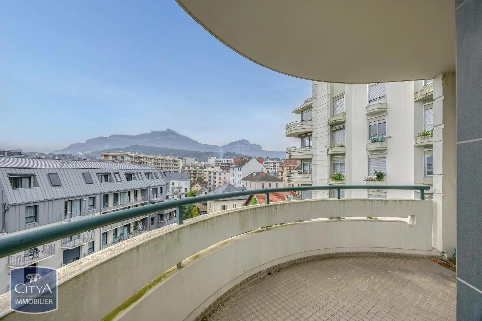 Photo 1 Appartement 2 pièces 47m²