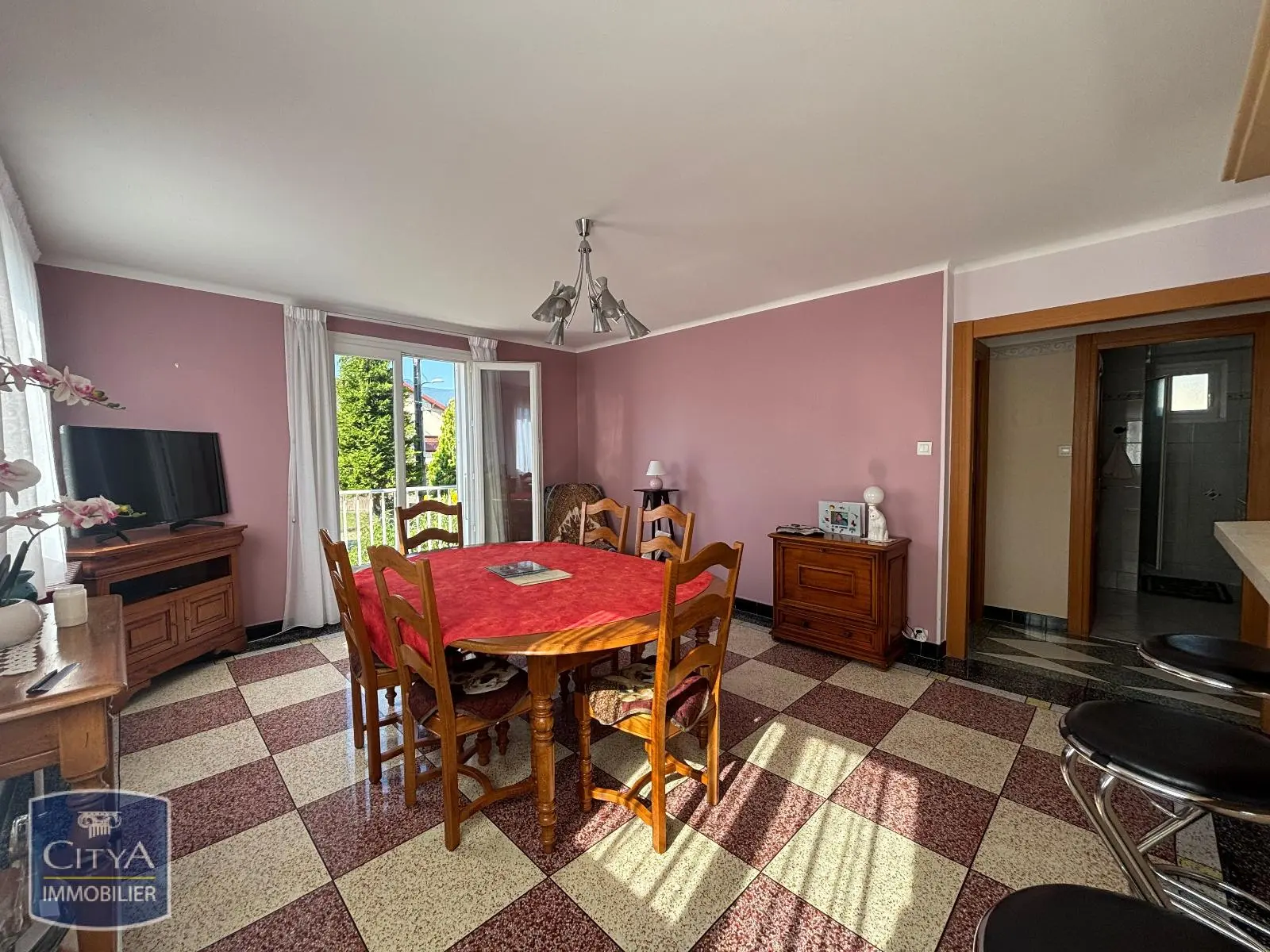 Photo 3 Maison 6 pièces 162m²